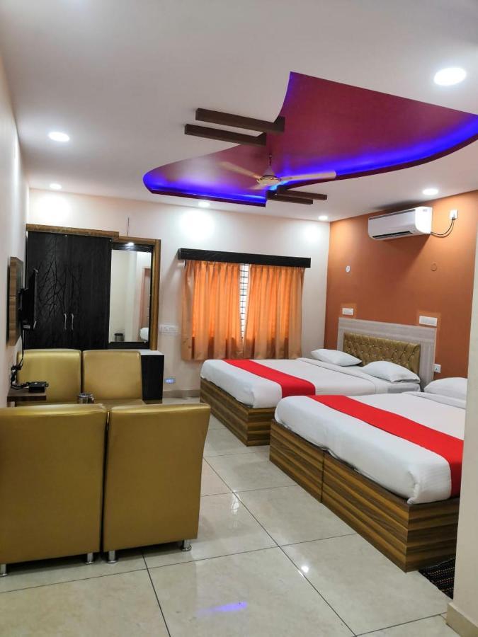 Hotel Prince palace Bangalore Exterior foto